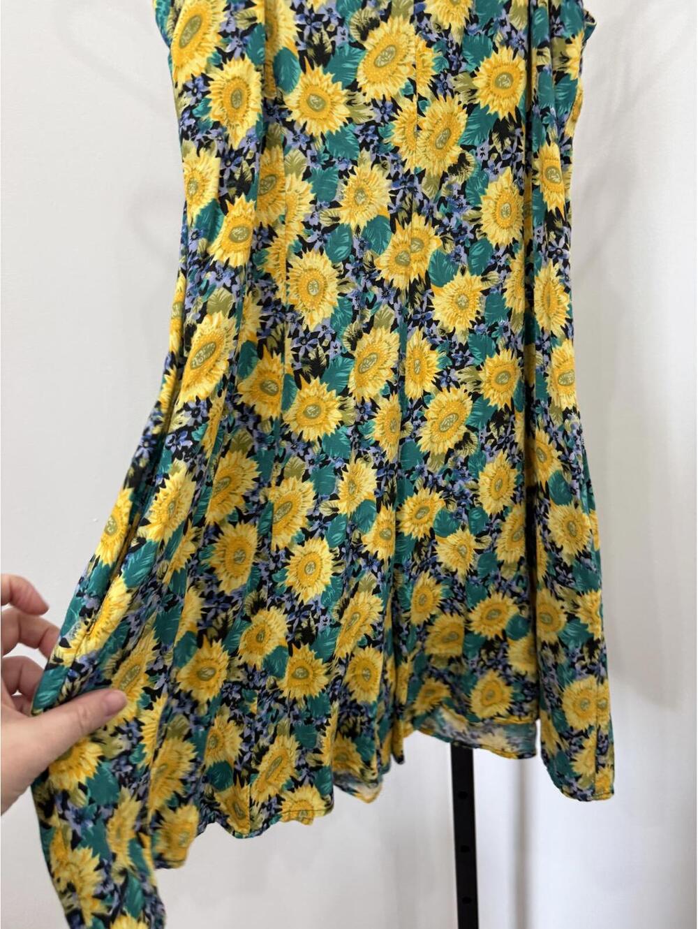 y2k mini dress Yellow Sunflower Print Spaghetti Strap Dress Vintage Small - Picture 2 of 7
